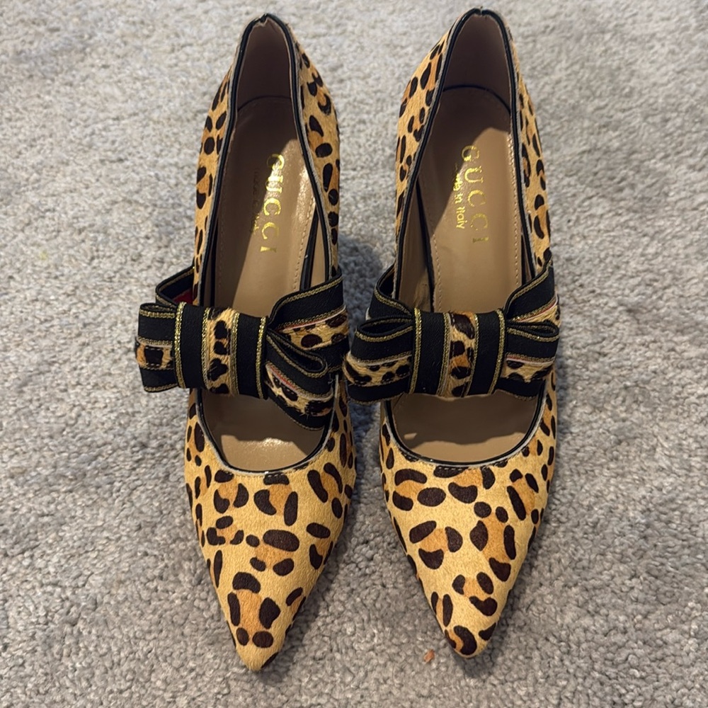 Gucci leopard heels women’s size 8